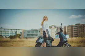 工资与汽车对照表，不要再打肿脸充胖子，看看你到底能开个啥车？图片