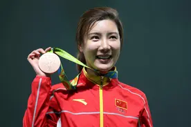 这个女人不简单！丈夫与徒弟同在东京奥运夺金，她也是奥运冠军图片