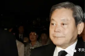 看到这张照片，网友都说“有些人一出生就在罗马了”图片