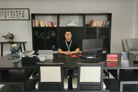 温州3.5亿产值大厂，因疫情损失八成订单，厂二代如何自救？图片