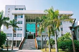 这3所大学是会计人的圣地，考进就是“金饭碗”，就业超稳定图片