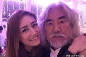 张纪中的香艳人生，年轻美女演员竞相折腰图片