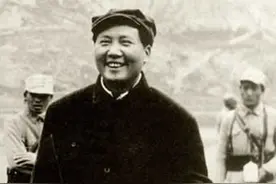 1976年，陕西农民建房时挖出白骨，死者中竟有毛主席的亲侄毛楚雄图片
