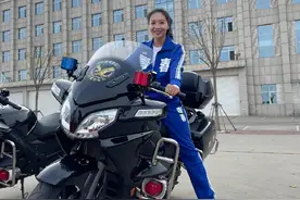 女排奥运冠军魏秋月晒近照，英姿飒爽明艳动人，发福明显仍美丽图片