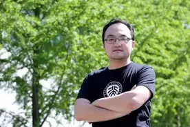 数学天才许晨阳，回北京大学任教6年，为什么又到美国去了图片