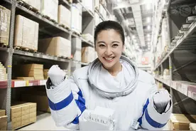 小说：南美混血、高学历美女博士，卷进一场高增长细胞生化危机图片