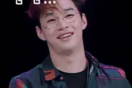 今天扒叔要说一位男星的瓜哦图片