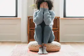 14种迹象表明你可能是高敏感的人图片