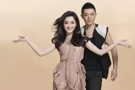 凤凰传奇曾毅坐轮椅，已无法行走，媒体曝光是在内蒙出事图片