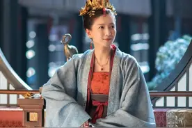 《清平乐》中江疏影饰演曹皇后，婚后被冷落，却活出最美的自己！图片