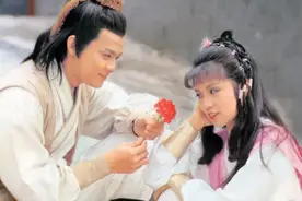 把83和94两版《射雕》放在一块对比，差距就出来了图片