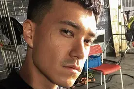 四剧连播势在必得“飞跃进步男艺员”？朱敏瀚入行十年终于上位图片