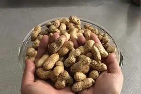 高血压人群吃花生，到底是升血压还是降血压？用新研究结论告诉你图片