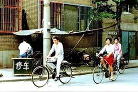 这对人人羡慕的半路夫妻，恩爱十多年后，还是分道扬镳了图片