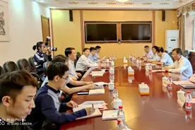 促进校地合作 共谋发展新篇 ——郭鹤立到中央民族大学和民大附中访问图片