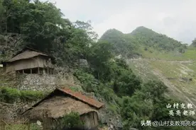 除了沙漠以外最不适合人类居住的地方，只能在石头缝里种庄稼图片
