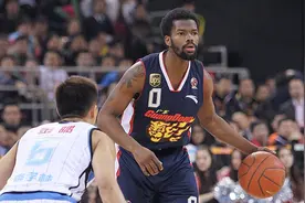 广东男篮队史上的五大外援图片