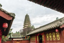 今天看到一个问题，问的是“山西运城真的很穷”，让我很诧异图片