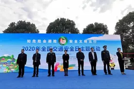 今天，市区白鹿洲公园很热闹……图片