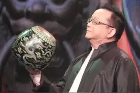 鉴宝节目中王刚砸碎2亿瓷器，主人将其告上法庭，后来如何了？图片