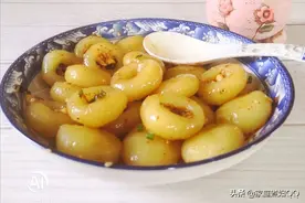 土豆的神仙吃法，筋道爽滑、酸辣鲜香，一口一个，好吃又能饱腹图片