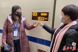 武汉到仙桃最快41分钟！记者体验武仙城际，乘客：特别便利图片