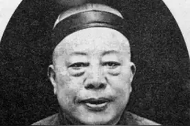 她22岁嫁给54岁老头，3年后卷走家产与情人私奔，38岁凄惨去世图片