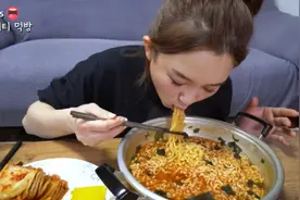 泡面还在吃“康师傅”吗？这5种国产小众泡面，看看你有没有吃过图片