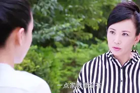 亲妈跑来单位大闹，母女吵架非似亲生，这是发生什么了视频封面