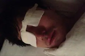 因拍戏致双目失明，抑郁后自杀两次都失败，女装亮相竟走红成视帝图片