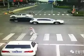 街头，监控拍下这一幕…图片