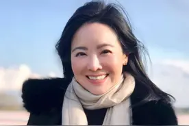 50岁袁美颖曝近照，皮肤细腻似少女，曾18岁远嫁印尼富豪生3娃图片