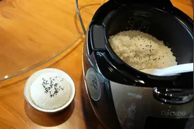 福库新品电饭煲上线，让你吃嘛嘛香图片
