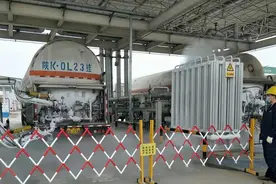 陕西西安天然气日用气量首次突破2000万m³ 当地供气公司开启应急气源供应图片