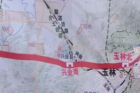 玉林修高铁站，耗资约278亿，隔壁小山村“走运”图片