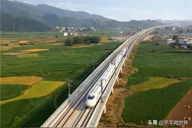 喜讯！重庆到湖北将建一条高铁，连接8县市，沿线将迎来新腾飞图片