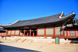 韩国真正的传统服饰其实是露乳装“赤古里”，最后被日本高压禁止图片