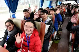 大学生终于返校！却被学校操作伤透心？网友怒吼：这不如在家呢！图片