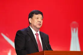 不忘初心担使命 立德树人育桃李 ——姜治莹书记在吉林大学2020年教师节庆祝表彰大会上的讲话图片