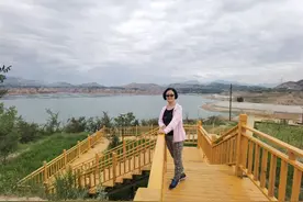 自驾出行甘南第五天 沿折达公路边观赏黄河美景 落脚八坊十三巷图片