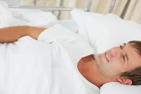 6个因素是导致男性睾丸萎缩的“罪魁祸首”，个个难缠，劝君规避图片