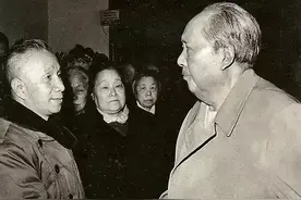 抗美援朝，毛主席点名粟裕为总指挥，为何他最终没有参战？图片