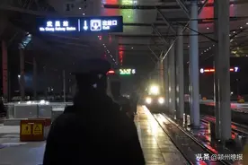 首列！阜阳→武汉图片