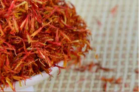 红花美容效果虽好，但过量服用或致中毒！图片