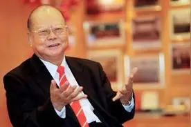 曾宪梓传奇一生：4岁丧父曾被哥嫂驱离，白手起家卖领带拼下百亿图片