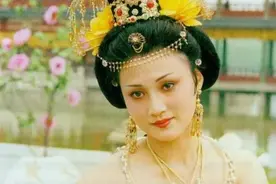 “杨贵妃”林芳兵：遭嫉妒险毁容，增肥险瘫痪，弃“潘金莲”保胎图片