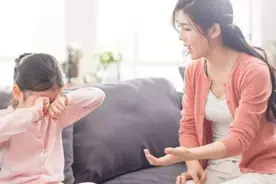 三流的妈妈做保姆，二流的妈妈做教练，一流的母亲是什么样？图片