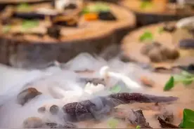 木耳这样泡，有剧毒伤肝肾！有人因此丧命，家里有的赶紧扔掉图片