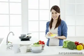 玛瑙项链里的凄苦爱情图片