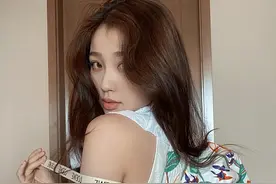 气质女神虞书欣图片